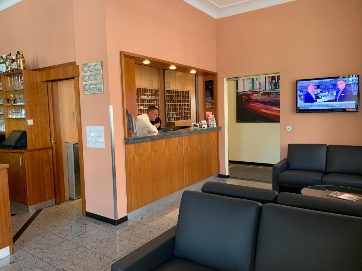 Apartment Hotel Kral - Business Hotel & Serviced Apartments Erlangen Extérieur photo