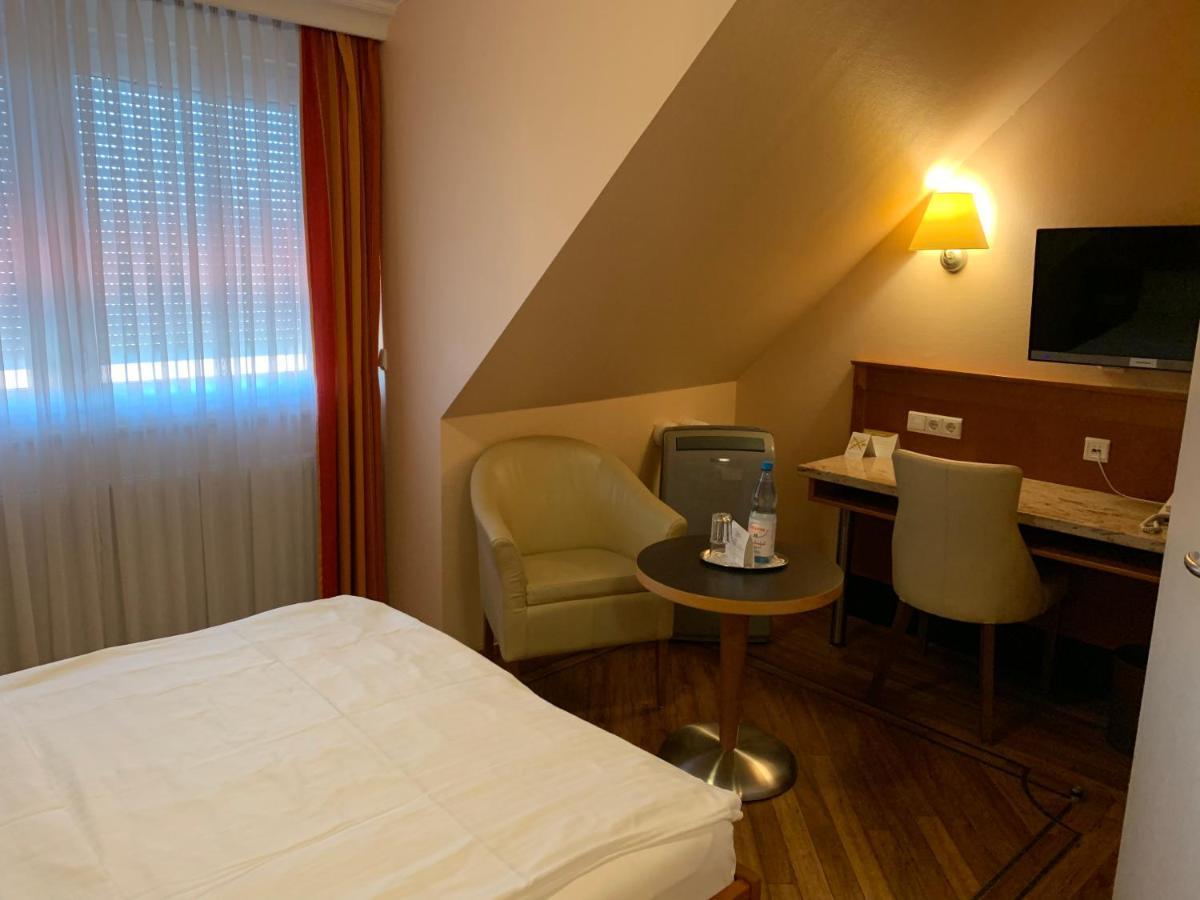 Apartment Hotel Kral - Business Hotel & Serviced Apartments Erlangen Extérieur photo